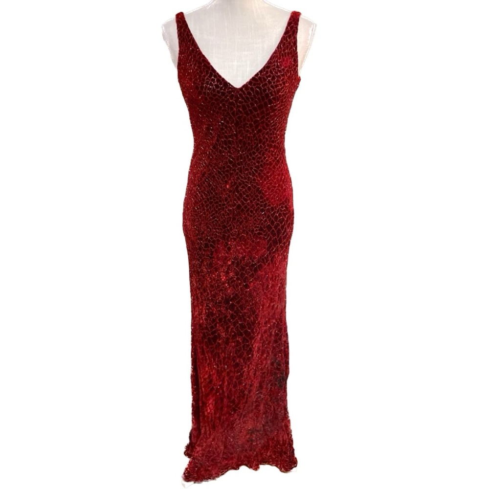 Carmen Marc Valvo Burgundy Formal Dress
